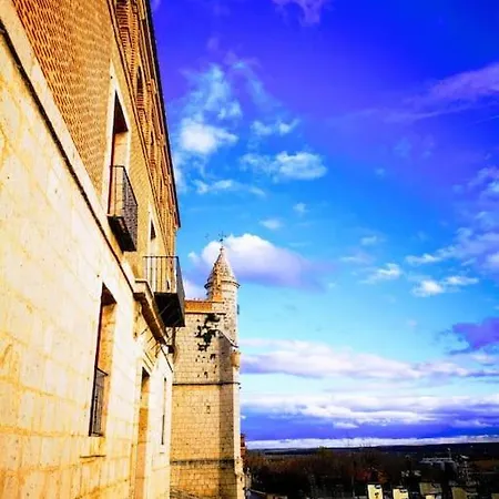Casa El Tratado, Situada En El Casco Historico Con Patio Privado