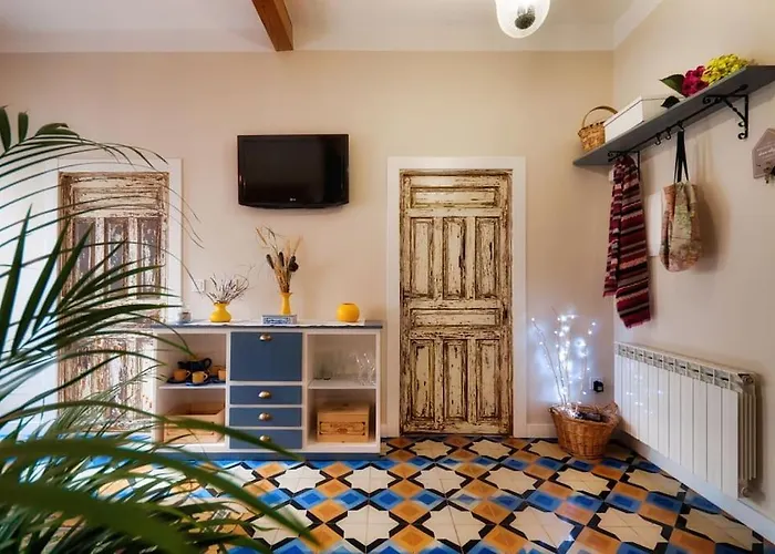 Casa El Tratado, Situada En El Casco Historico Con Patio Privado * 토르데실라