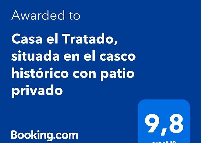 Casa El Tratado, Situada En El Casco Historico Con Patio Privado